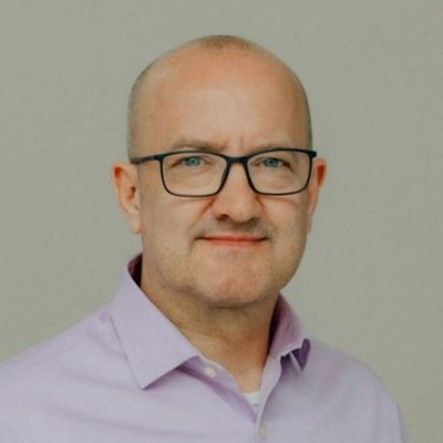 Hartmut Schaefer: Erfahrung mit Marian Zefferer Hartmut Schaefer: Erfahrung mit Marian Zefferer